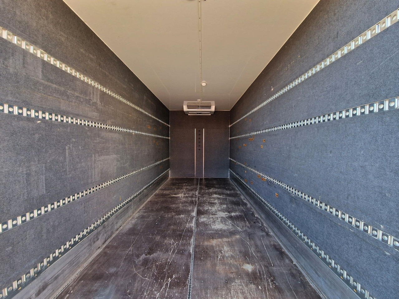 Kravas automašīna refrižerators MAN TGL 12.250 4X2 BL / Ladebordwand: foto 10