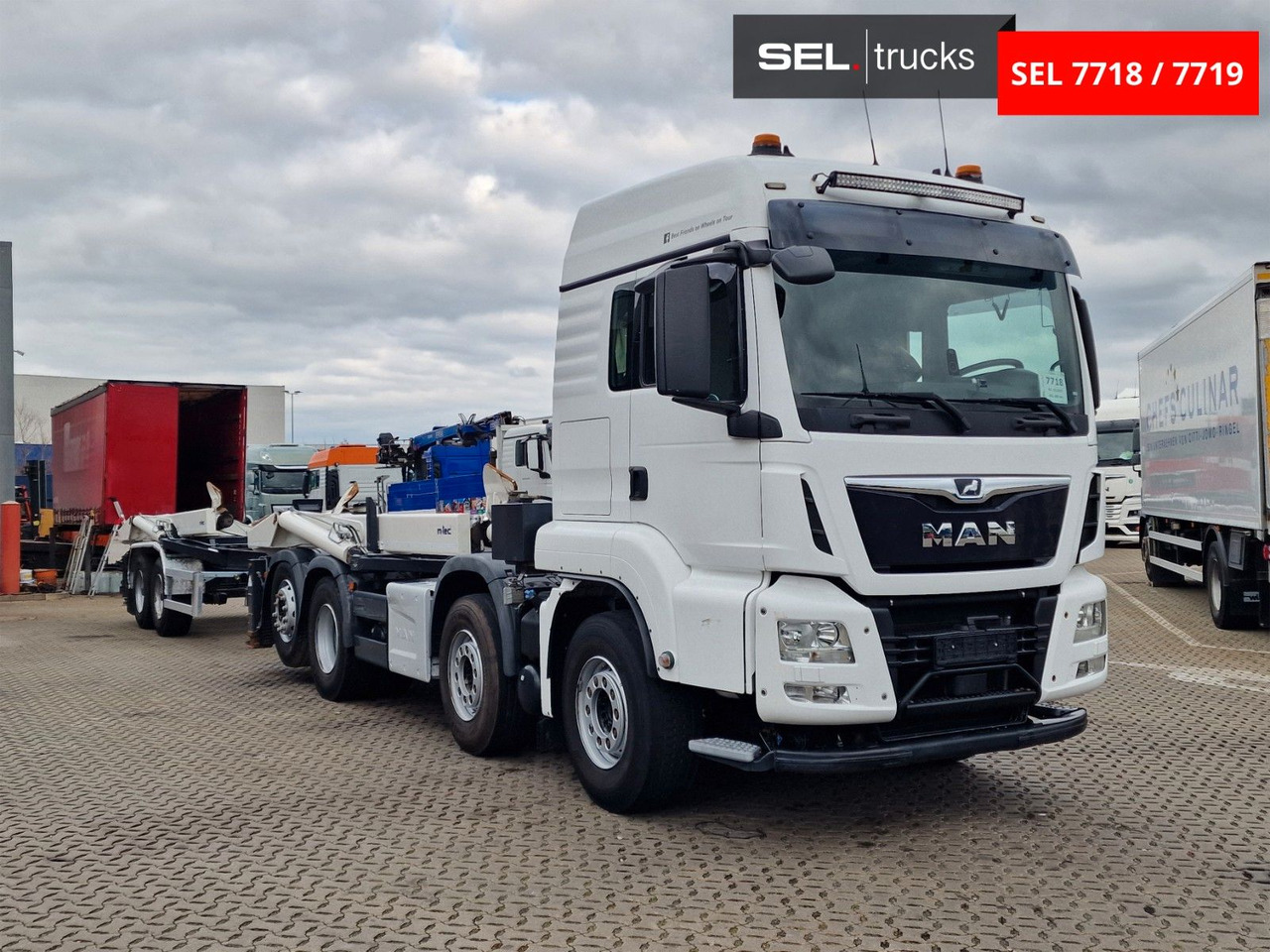 MAN TGS 35.500.8X2-6 BL / Silosteller / Lenkachse - Kravas automašīna pašizgāzējs: foto 3 MAN TGS 35.500.8X2-6 BL / Silosteller / Lenkachse - Kravas automašīna pašizgāzējs: foto 3