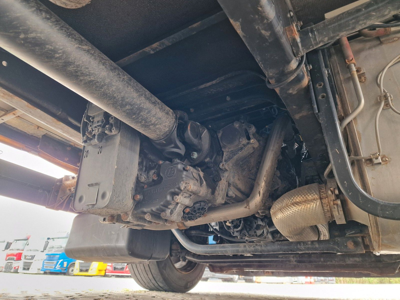 Kravas automašīna ar tentu MAN TGX 18.440 4X2 LL-U /Intarder/Hubdach/Durchlade: foto 11