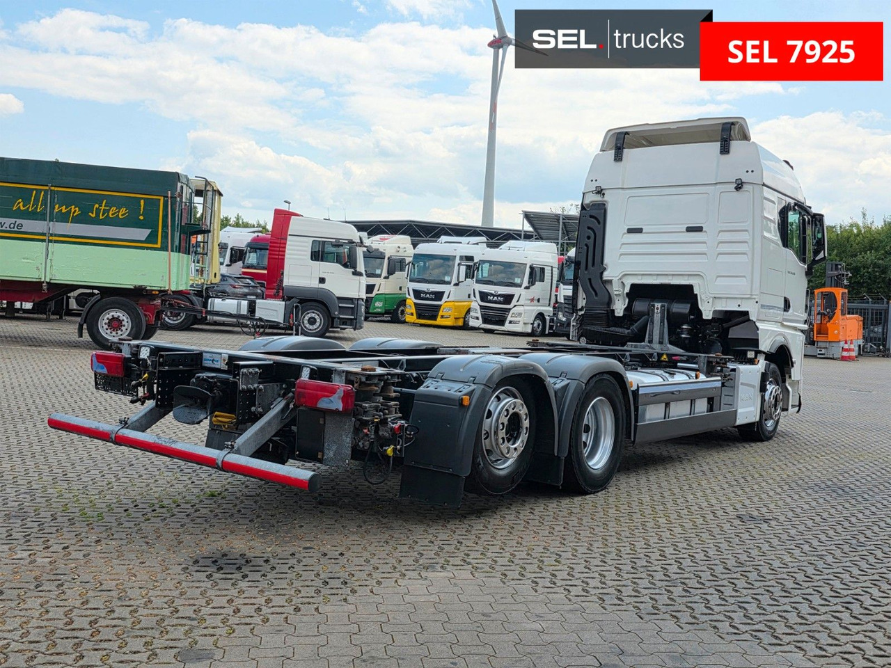 MAN TGX 26.510 6x2-2 LL CH / ZF Intarder / Liftachse - Konteineru vedējs/ Kravas automašīna ar noņemamā virsbūve: foto 5 MAN TGX 26.510 6x2-2 LL CH / ZF Intarder / Liftachse - Konteineru vedējs/ Kravas automašīna ar noņemamā virsbūve: foto 5