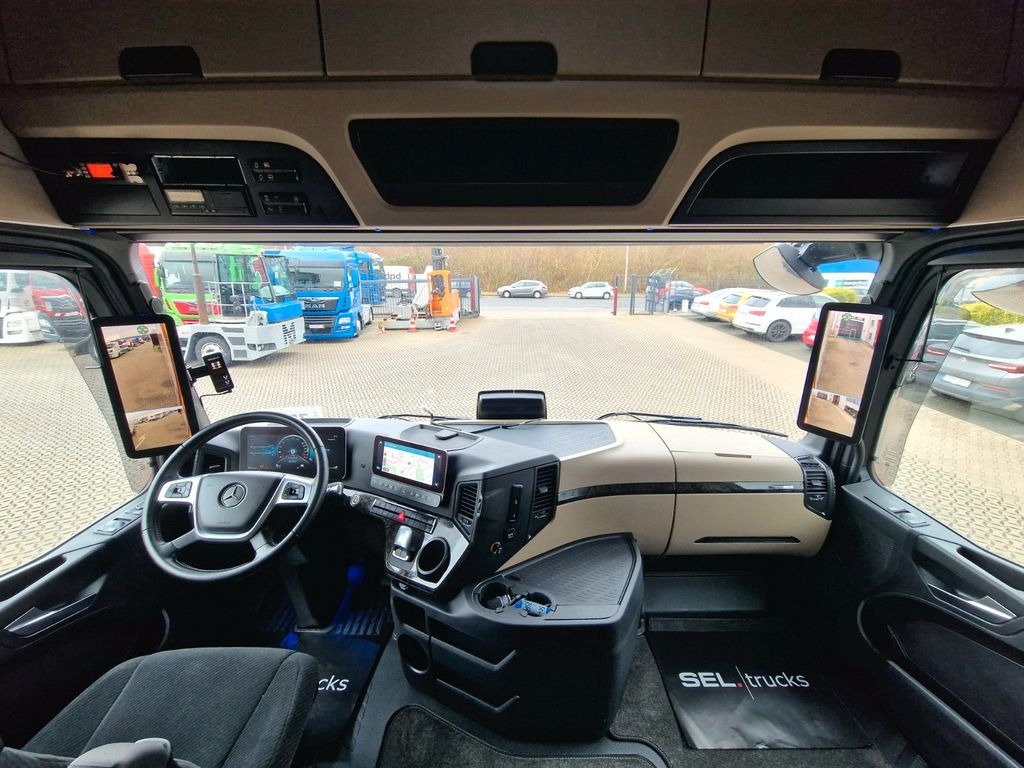 Kravas automašīna ar tentu Mercedes-Benz Actros 2548 / Retarder: foto 17
