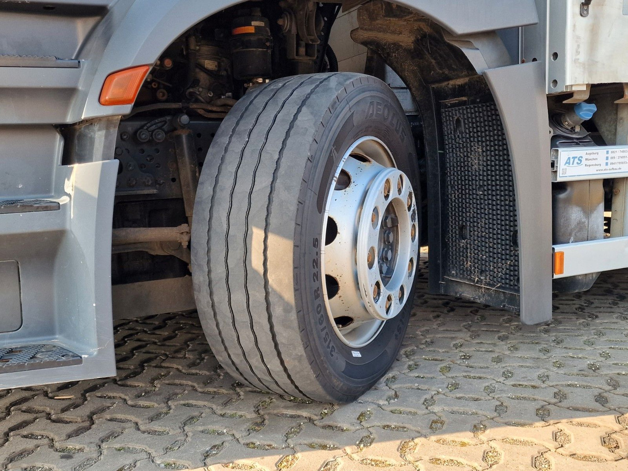 Kravas auto ar manipulatoru Mercedes-Benz Antos 2540 / Fernbedienung / Lenkachse: foto 25 Kravas auto ar manipulatoru Mercedes-Benz Antos 2540 / Fernbedienung / Lenkachse: foto 25