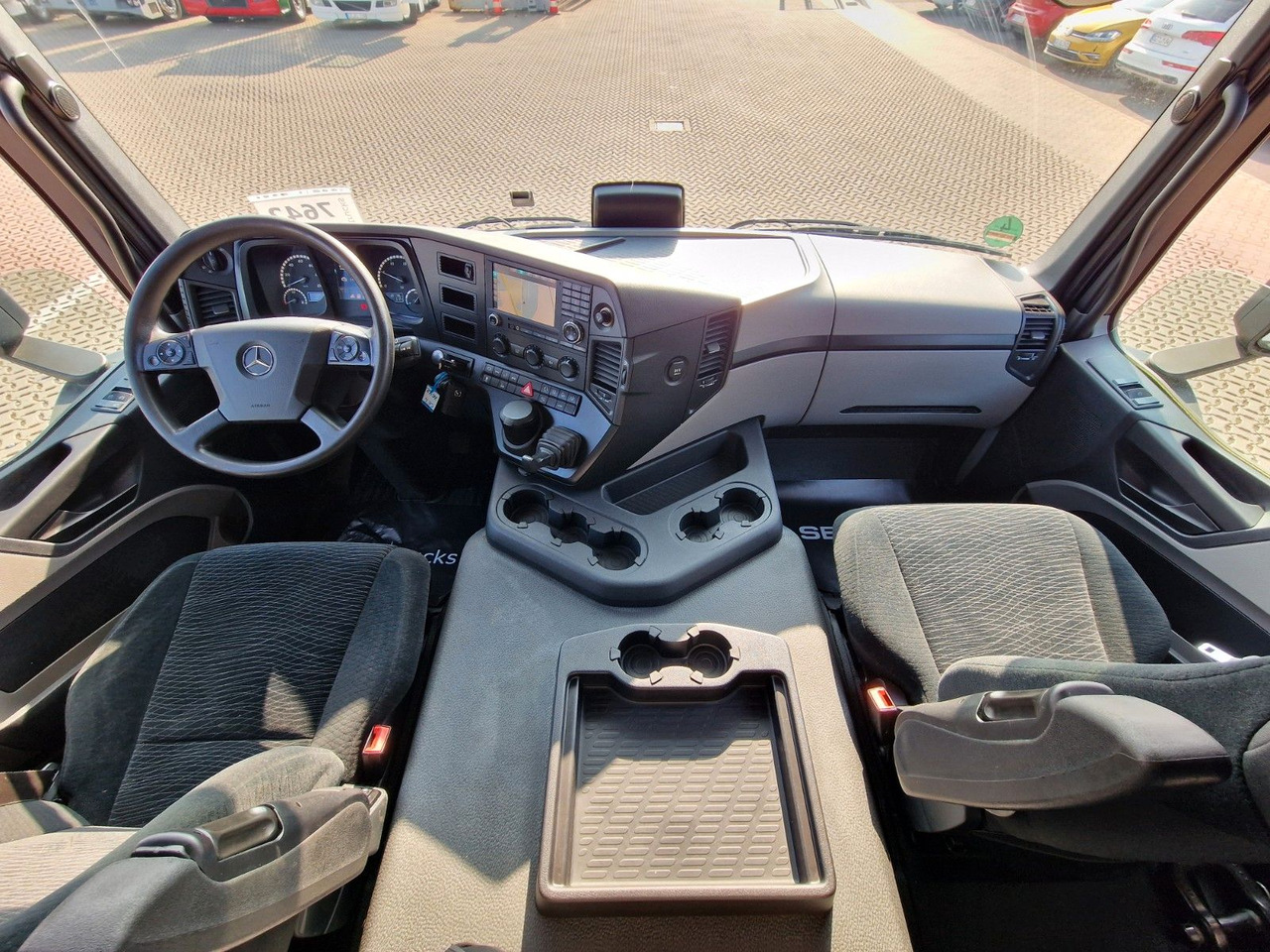 Kravas auto ar manipulatoru Mercedes-Benz Antos 2540 / Fernbedienung / Lenkachse: foto 22 Kravas auto ar manipulatoru Mercedes-Benz Antos 2540 / Fernbedienung / Lenkachse: foto 22