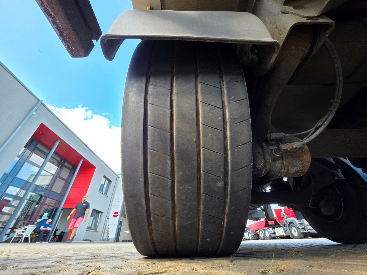 Piekabe refrižerators ROHR Rohr RZK/18 IV / Ladebordwand: foto 38 Piekabe refrižerators ROHR Rohr RZK/18 IV / Ladebordwand: foto 38