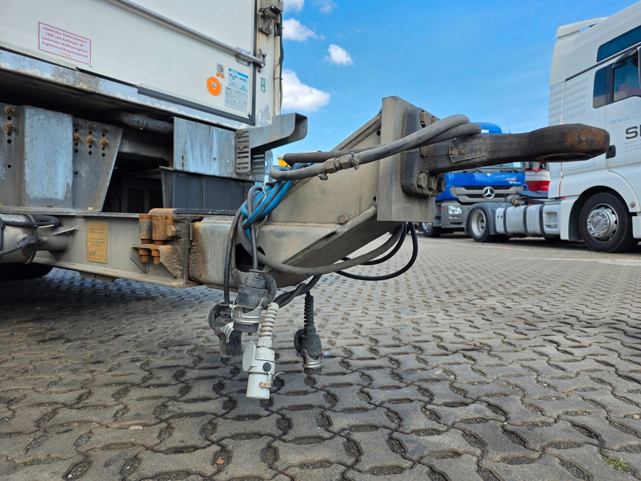 Piekabe refrižerators ROHR Rohr RZK/18 IV / Ladebordwand: foto 27 Piekabe refrižerators ROHR Rohr RZK/18 IV / Ladebordwand: foto 27