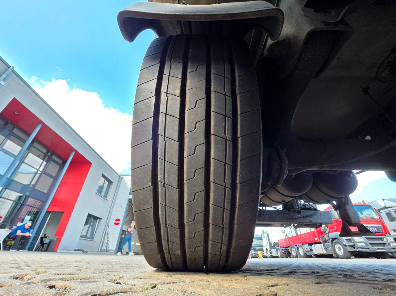 Piekabe refrižerators ROHR Rohr RZK/18 IV / Ladebordwand: foto 40 Piekabe refrižerators ROHR Rohr RZK/18 IV / Ladebordwand: foto 40