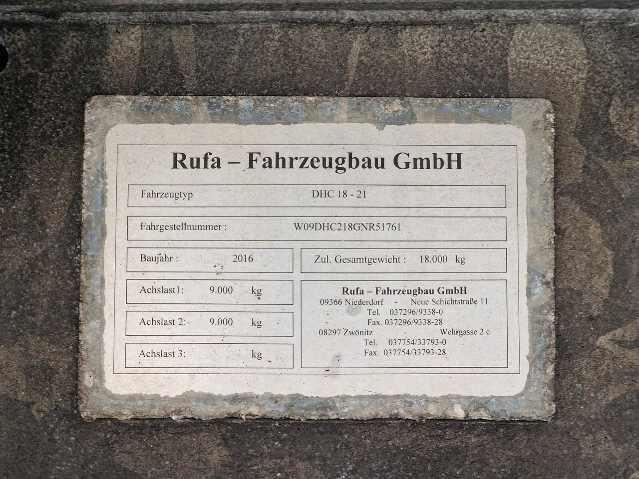 Piekabe ar tentu Rufa DHC 18-21 / Hubdach / EDSCHA: foto 41 Piekabe ar tentu Rufa DHC 18-21 / Hubdach / EDSCHA: foto 41