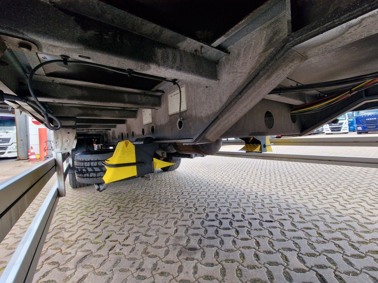 Piekabe ar tentu Rufa DHC 18-21 / Hubdach / EDSCHA: foto 22 Piekabe ar tentu Rufa DHC 18-21 / Hubdach / EDSCHA: foto 22