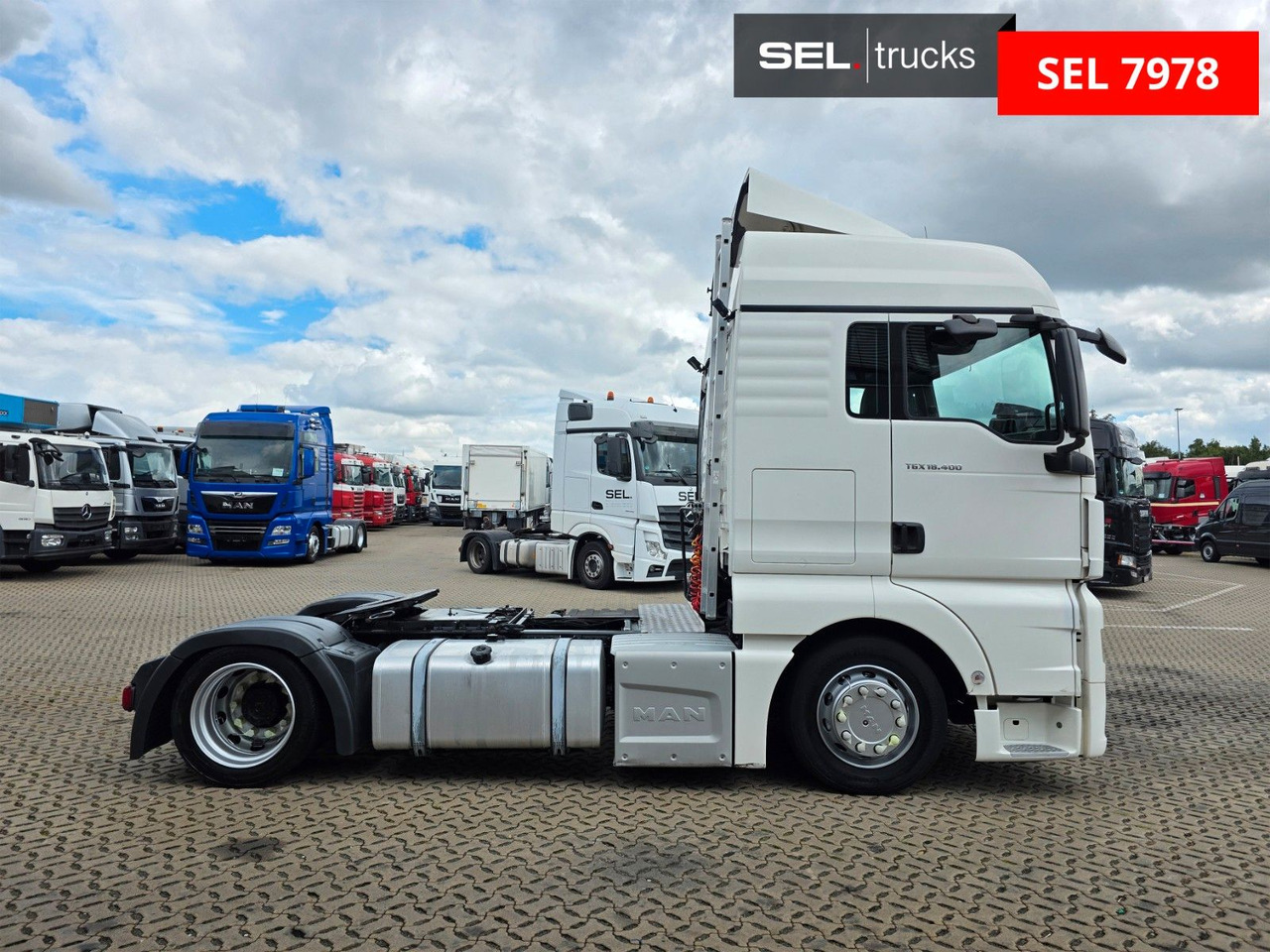 MAN TGX 18.400 4x2 LLS-U / ZF Intarder / Hubkupplung - Vilcējs: foto 4 MAN TGX 18.400 4x2 LLS-U / ZF Intarder / Hubkupplung - Vilcējs: foto 4