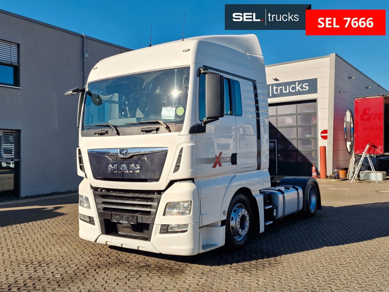 MAN TGX 18.460 4X2 LLS-U / Retarder / 2 Tanks - Vilcējs: foto 1 MAN TGX 18.460 4X2 LLS-U / Retarder / 2 Tanks - Vilcējs: foto 1