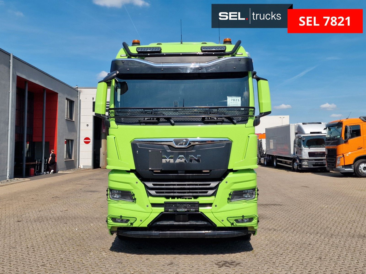 MAN TGX 18.470 4x4H BL SA / Kipph./ 4x4H/ Pritarder - Vilcējs: foto 2 MAN TGX 18.470 4x4H BL SA / Kipph./ 4x4H/ Pritarder - Vilcējs: foto 2