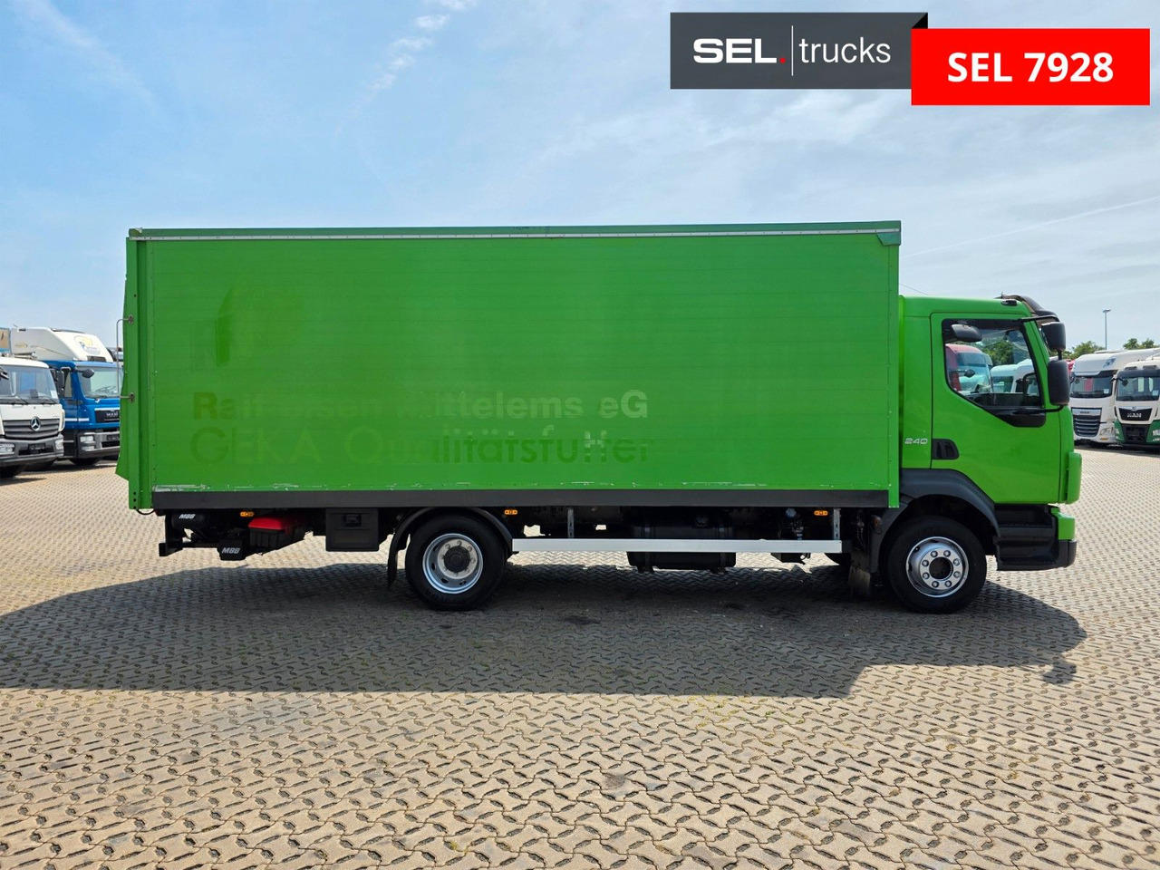 Volvo FL 240 - Kravas automašīna ar tentu: foto 4 Volvo FL 240 - Kravas automašīna ar tentu: foto 4