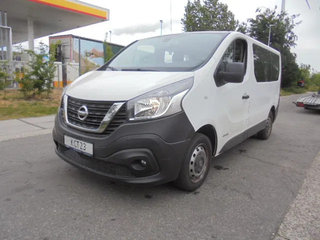 Nissan NV 300 - Autobuss: foto 1 Nissan NV 300 - Autobuss: foto 1