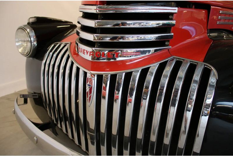 Chevrolet Pick Up Deluxe līzingu Chevrolet Pick Up Deluxe: foto 14