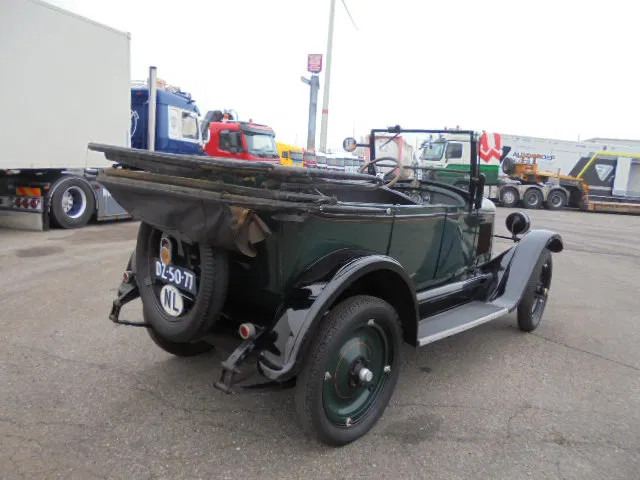 Chevrolet Superior Superior - Kabriolets: foto 4 Chevrolet Superior Superior - Kabriolets: foto 4