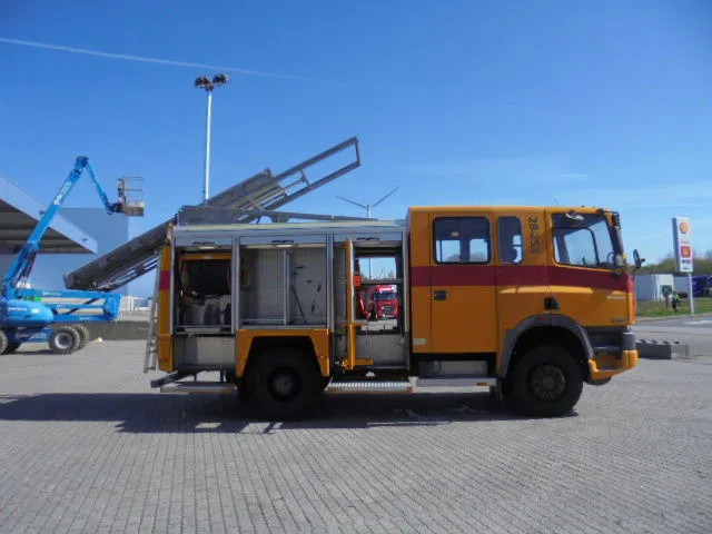 DAF 75.270 ATI 4X4 NL TRUCK - Ugunsdzēsēju mašīna: foto 4 DAF 75.270 ATI 4X4 NL TRUCK - Ugunsdzēsēju mašīna: foto 4