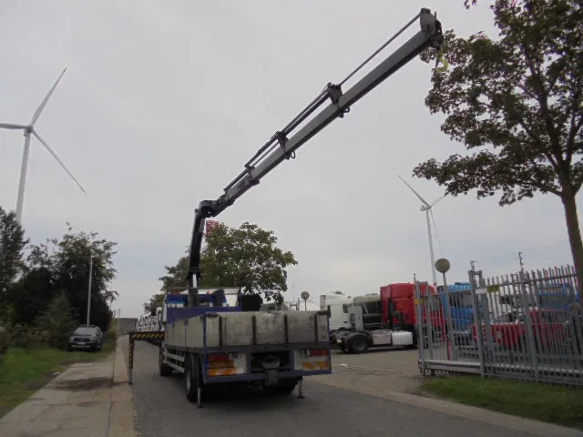 Bortu kravas automašīna/ Platforma DAF CF 290: foto 17