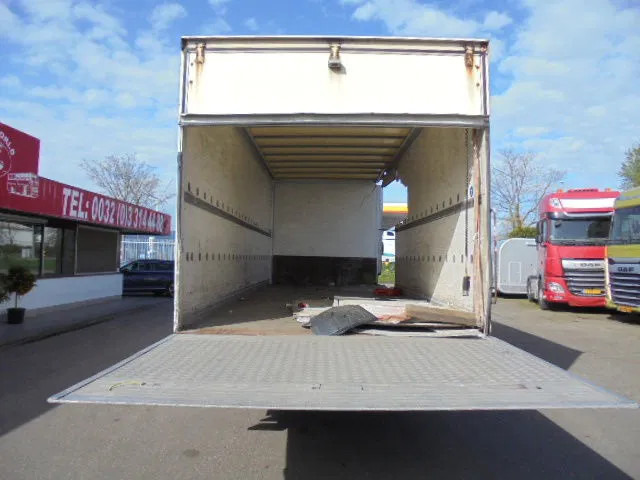 DAF LF 220 - Kravas automašīna ar slēgto virsbūvi: foto 5 DAF LF 220 - Kravas automašīna ar slēgto virsbūvi: foto 5