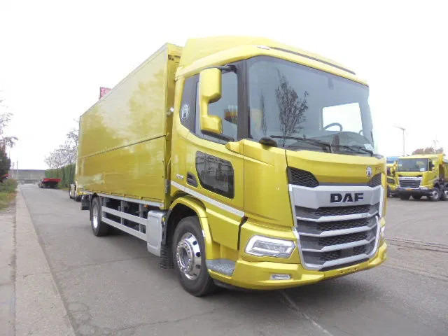 DAF XD 370 FA DEMO MET FABRIEKS GARANTIE - Kravas automašīna ar slēgto virsbūvi: foto 4 DAF XD 370 FA DEMO MET FABRIEKS GARANTIE - Kravas automašīna ar slēgto virsbūvi: foto 4