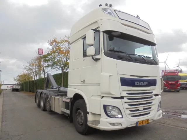 DAF XF 106 510 8X2 TRIPLE NL TRUCK - Pacēlājs ar āķi: foto 3 DAF XF 106 510 8X2 TRIPLE NL TRUCK - Pacēlājs ar āķi: foto 3