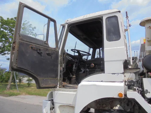 Bortu kravas automašīna/ Platforma DAF YTZ 2300 6X6 FULL STEEL: foto 7