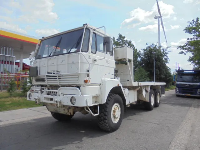 DAF YTZ 2300 6X6 FULL STEEL - Bortu kravas automašīna/ Platforma: foto 1 DAF YTZ 2300 6X6 FULL STEEL - Bortu kravas automašīna/ Platforma: foto 1
