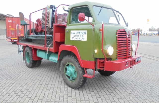 Bortu kravas automašīna/ Platforma, Bortu kravas automašīna/ Platforma Diversen F.N. 4RM/62C 4X4: foto 7
