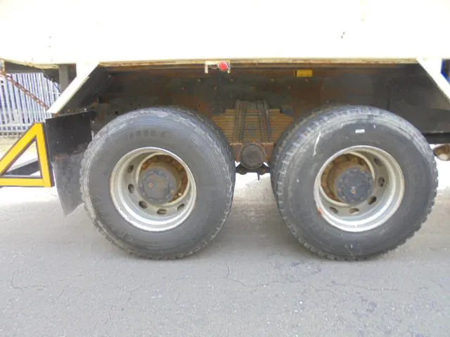 Diversen FOTON DAIMLER TX 3234 6X4 FOTON DAIMLER TX 3234 6X4 līzingu Diversen FOTON DAIMLER TX 3234 6X4 FOTON DAIMLER TX 3234 6X4: foto 7