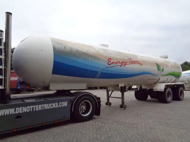 Diversen ISISAN 45M3 LPG-BUTANE - Puspiekabe cisterna: foto 1 Diversen ISISAN 45M3 LPG-BUTANE - Puspiekabe cisterna: foto 1