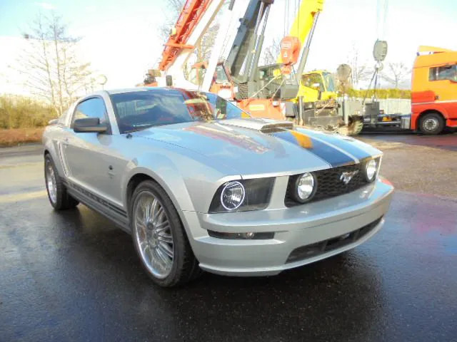 Ford Mustang GT - Vieglā automašīna: foto 2 Ford Mustang GT - Vieglā automašīna: foto 2
