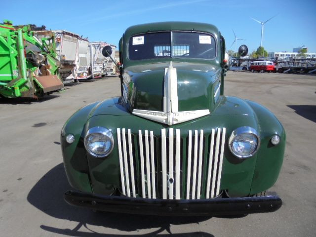 Ford PICK UP V8 PICK UP V8 - Pikaps: foto 2 Ford PICK UP V8 PICK UP V8 - Pikaps: foto 2
