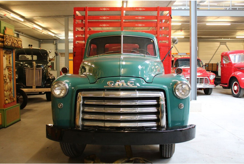 GMC 1948 GMC - Bortu kravas automašīna/ Platforma: foto 3 GMC 1948 GMC - Bortu kravas automašīna/ Platforma: foto 3