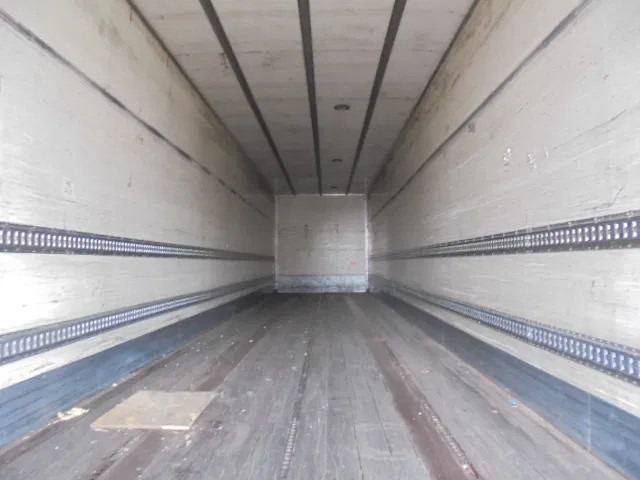 Groenewegen DR0 14-18 - Puspiekabe slēgtā virsbūve: foto 5 Groenewegen DR0 14-18 - Puspiekabe slēgtā virsbūve: foto 5