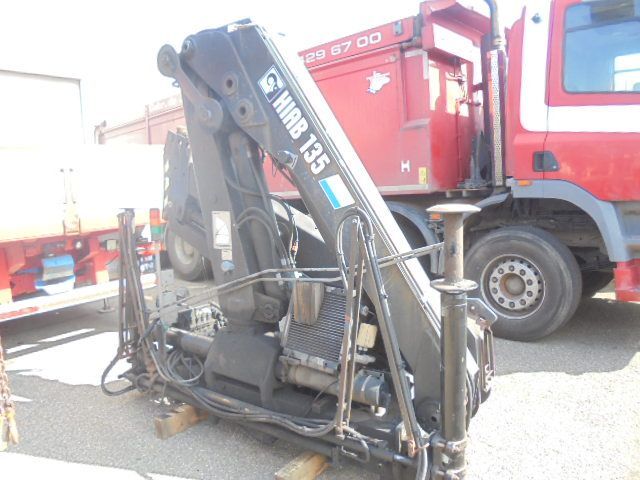 Hiab 135/3 - Bortu kravas automašīna/ Platforma, Kravas auto ar manipulatoru: foto 3 Hiab 135/3 - Bortu kravas automašīna/ Platforma, Kravas auto ar manipulatoru: foto 3