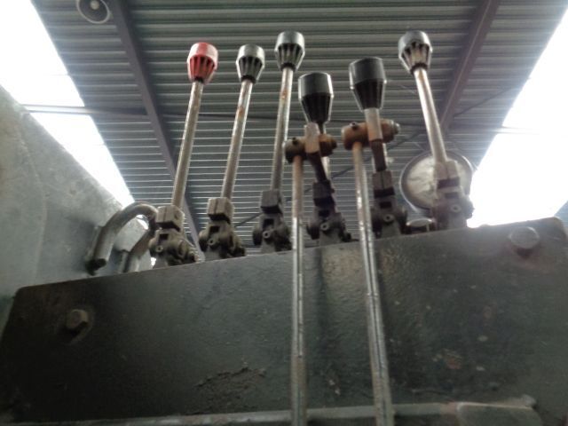 Celtnis-manipulators - Kravas automašīna Hiab 140/2: foto 8