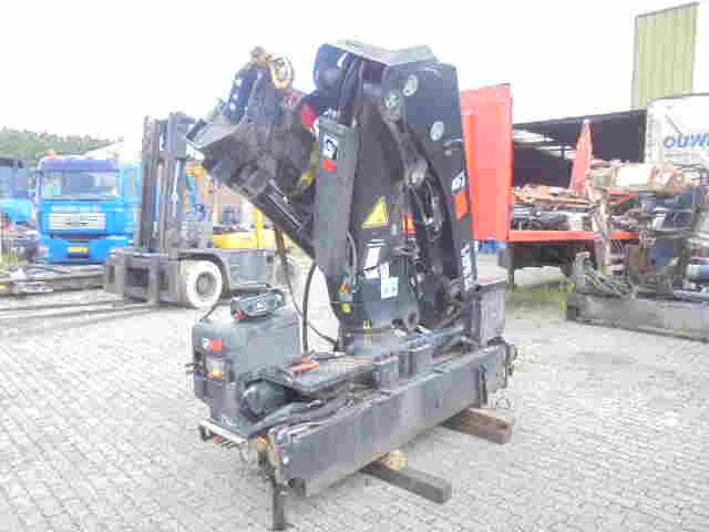Hiab 262 EP-3 X HI-PRO - Celtnis-manipulators: foto 5 Hiab 262 EP-3 X HI-PRO - Celtnis-manipulators: foto 5