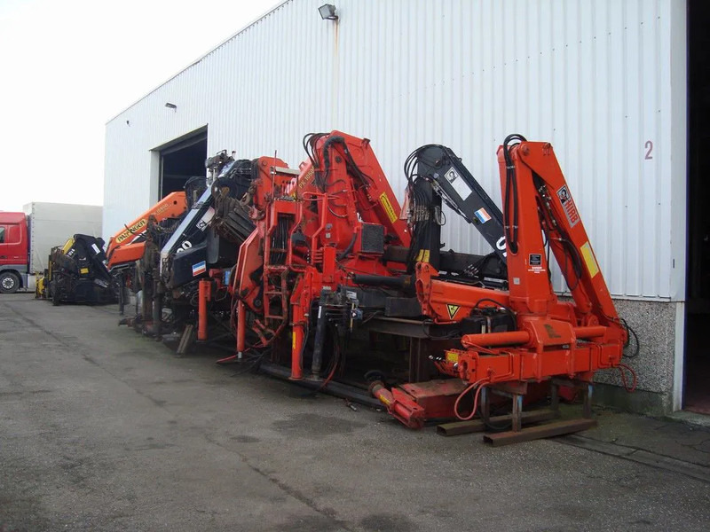 Hiab ALLTYPE YEARS AND PRICES HIAB PALFINGER HMF ATLAS KENNIS EFFER COPMA - Celtnis-manipulators: foto 3 Hiab ALLTYPE YEARS AND PRICES HIAB PALFINGER HMF ATLAS KENNIS EFFER COPMA - Celtnis-manipulators: foto 3