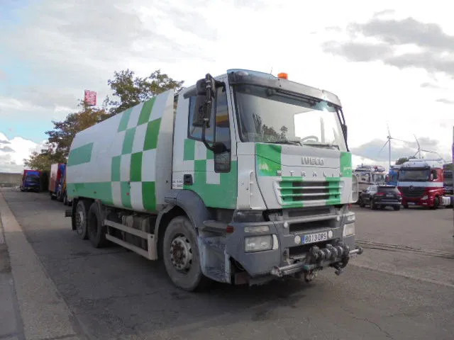 Iveco Stralis 270 - Autocisterna: foto 3 Iveco Stralis 270 - Autocisterna: foto 3