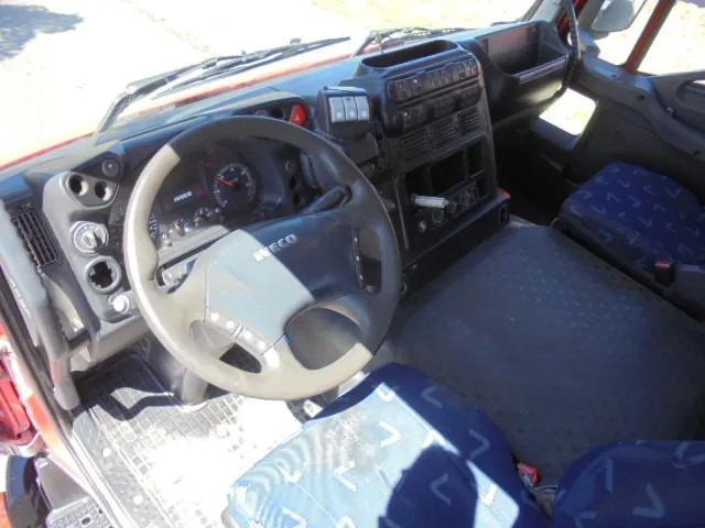 Kravas automašīna pašizgāzējs Iveco Trakker 340T41 8X4 KIPPER: foto 8