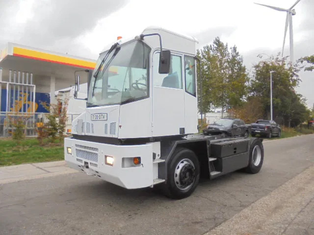 Kalmar TT616I TT616IC-9-L1A8 - Termināļa traktors: foto 1 Kalmar TT616I TT616IC-9-L1A8 - Termināļa traktors: foto 1