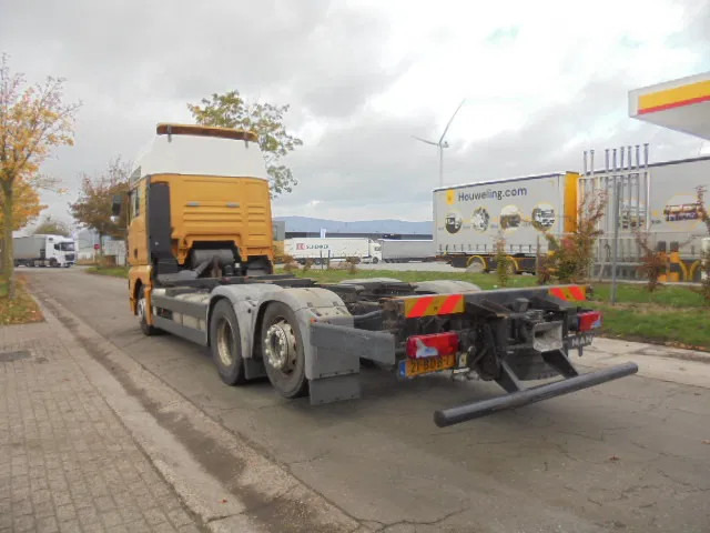 Konteineru vedējs/ Kravas automašīna ar noņemamā virsbūve MAN TGA 26.440 RETARDER NL TRUCK: foto 7