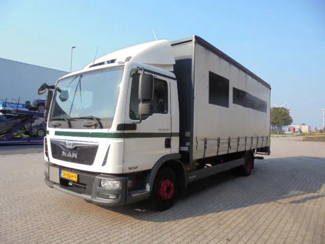 MAN TGL 10-180 NL TRUCK - Kravas automašīna ar slēgto virsbūvi: foto 1 MAN TGL 10-180 NL TRUCK - Kravas automašīna ar slēgto virsbūvi: foto 1