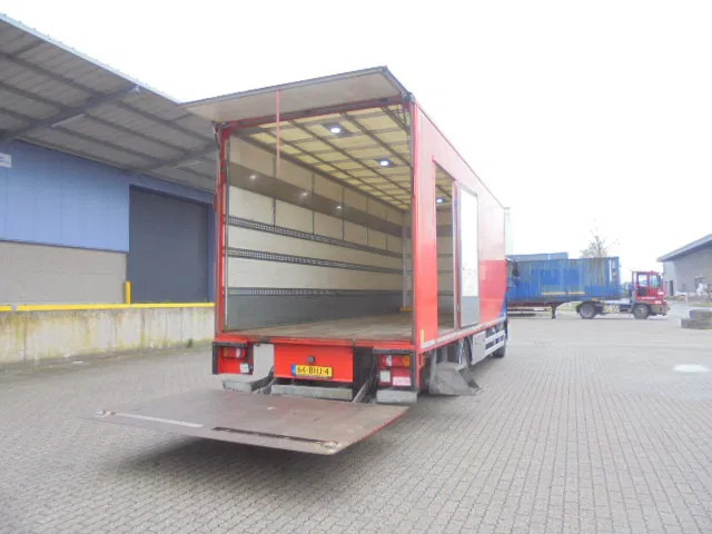 MAN TGM 12.250 NL TRUCK TUV 06-26 - Kravas automašīna ar slēgto virsbūvi: foto 4 MAN TGM 12.250 NL TRUCK TUV 06-26 - Kravas automašīna ar slēgto virsbūvi: foto 4