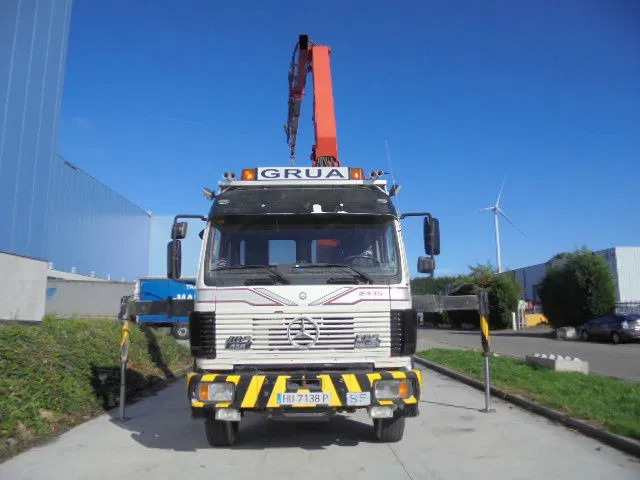 Mercedes-Benz 2435 S/6X2/4 + ROBSON DRIVE - Auto evakuators: foto 3 Mercedes-Benz 2435 S/6X2/4 + ROBSON DRIVE - Auto evakuators: foto 3