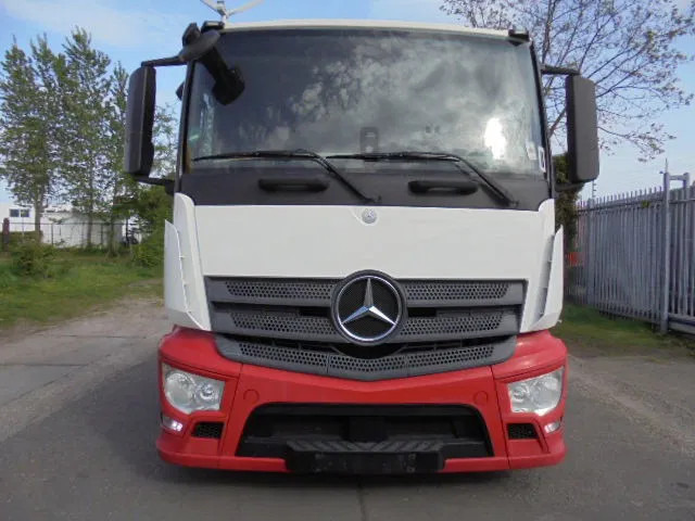 Mercedes-Benz Actros 2336 LL 6X2 EUR 6 - Autovedējs: foto 2 Mercedes-Benz Actros 2336 LL 6X2 EUR 6 - Autovedējs: foto 2