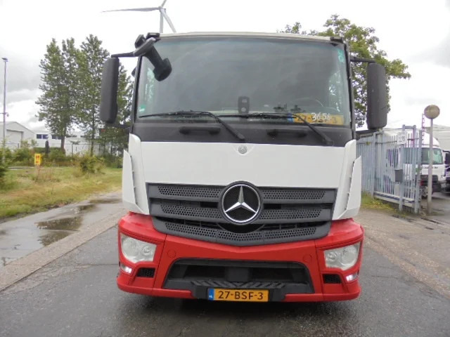 Mercedes-Benz Actros 2340 - Autovedējs: foto 2 Mercedes-Benz Actros 2340 - Autovedējs: foto 2