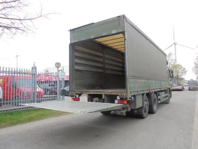 Mercedes-Benz Actros 2536 6X2 NL TRUCK LOW KM - Kravas automašīna ar tentu: foto 3 Mercedes-Benz Actros 2536 6X2 NL TRUCK LOW KM - Kravas automašīna ar tentu: foto 3