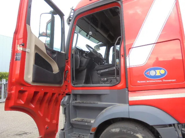 Mercedes-Benz Actros 2542 6X2 ENGINE NOT OK - Šasija kravas automašīna: foto 5 Mercedes-Benz Actros 2542 6X2 ENGINE NOT OK - Šasija kravas automašīna: foto 5