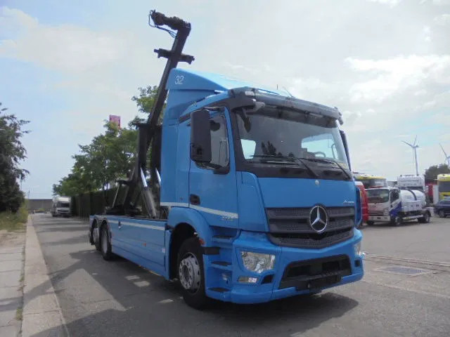 Mercedes-Benz Antos 2733 - Kravas automašīna - kabeļu sistēma: foto 3 Mercedes-Benz Antos 2733 - Kravas automašīna - kabeļu sistēma: foto 3