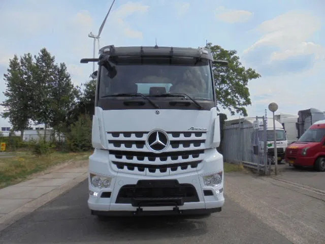 Mercedes-Benz Arocs 2545 + RETARDER 6X2 NEW /DEMO - Kravas auto ar manipulatoru: foto 4 Mercedes-Benz Arocs 2545 + RETARDER 6X2 NEW /DEMO - Kravas auto ar manipulatoru: foto 4